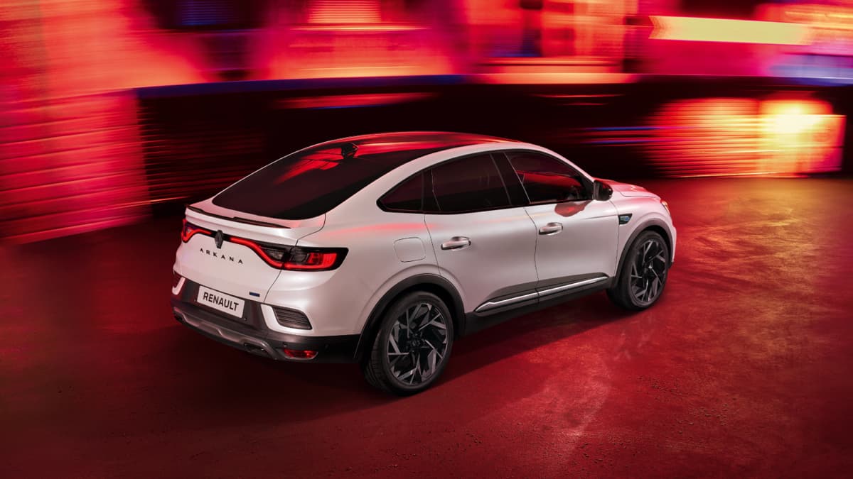Renault ARKANA wit zijaanzicht